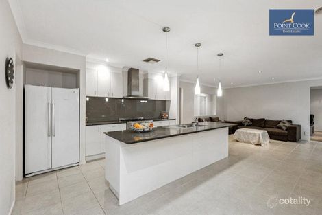 Property photo of 10 Waterhaven Boulevard Point Cook VIC 3030