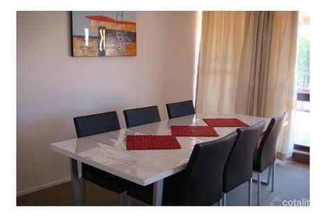 Property photo of 27/26 Carr Street St Lucia QLD 4067