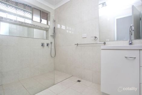 Property photo of 2 Varsity Court Albanvale VIC 3021