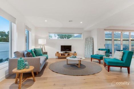 Property photo of 37 Napier Street Mornington VIC 3931