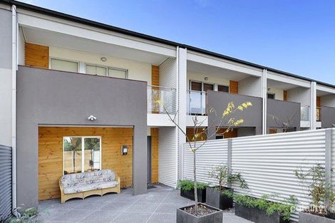 94-96 Ballarat Rd, Maidstone, VIC 3012