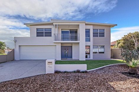4a Acheron Rd, San Remo, WA 6210