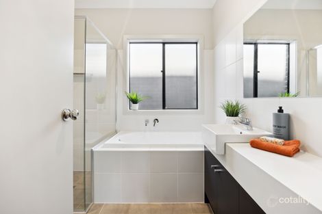 Property photo of 3 Romney Court Pennington SA 5013