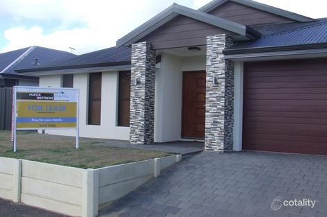 2/9 Anderson Rd, Forrestfield, WA 6058