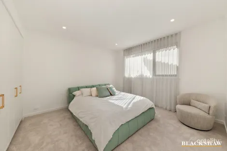 Property photo of 118 Monaro Crescent Red Hill ACT 2603