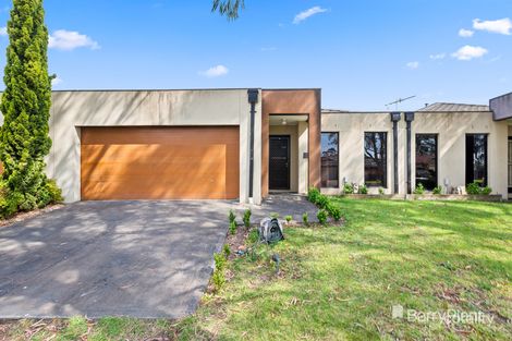 Property photo of 27 Jamieson Way Berwick VIC 3806