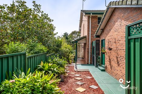 1/50 Campbell St, Woonona, NSW 2517