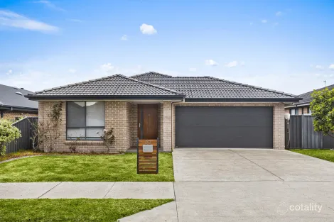 33 Flemmings Cres, Horsley, NSW 2530