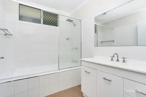 Property photo of 27 Morgan Street Yorkeys Knob QLD 4878