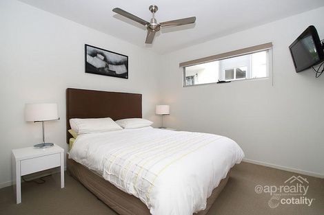 Property photo of 3/12 Barramul Street Bulimba QLD 4171