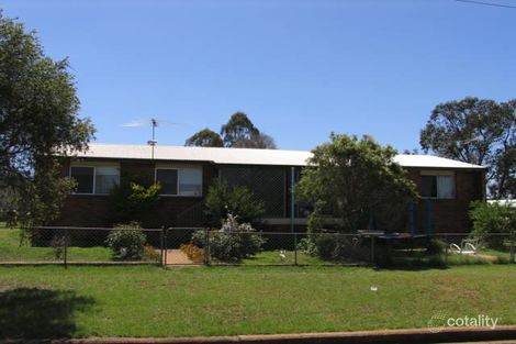 16 Windsor Cir, Kingaroy, QLD 4610