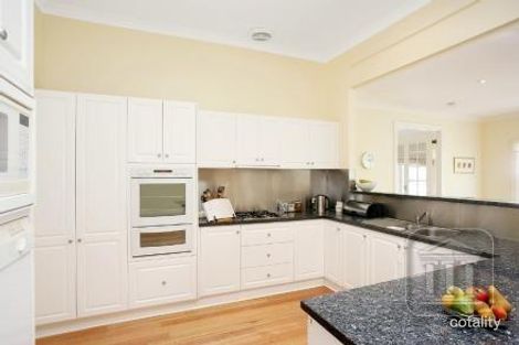 Property photo of 206 Mont Albert Road Surrey Hills VIC 3127