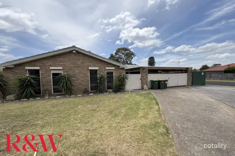 34 Goulburn St, Ruse, NSW 2560