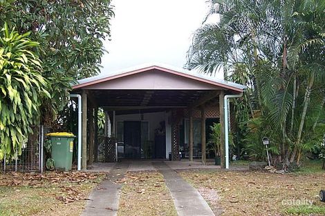 68 Yurongi St, Caravonica, QLD 4878