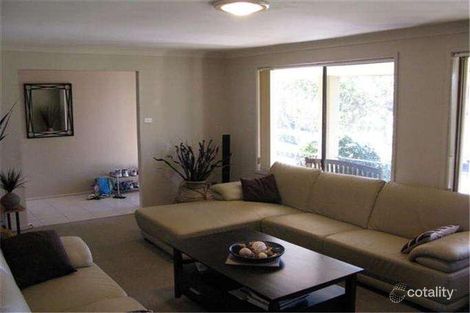 Property photo of 10 Winsley Close Dudley NSW 2290