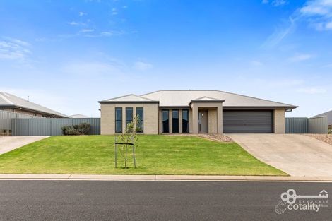 Property photo of 8 Coolum Close Worrolong SA 5291