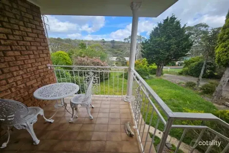 Property photo of 31 First Avenue Katoomba NSW 2780
