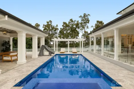 Property photo of 9 Sunnymeade Place Mudgeeraba QLD 4213