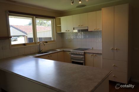 Property photo of 40 Healey Close Wodonga VIC 3690