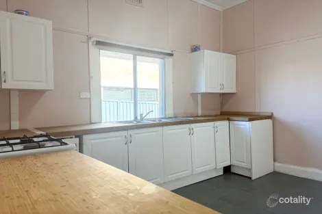 Property photo of 77 Inch Street Lithgow NSW 2790