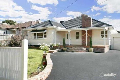 Property photo of 16 Mountain View Road Nunawading VIC 3131