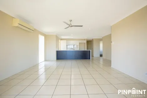 Property photo of 6 Halifax Place Rural View QLD 4740