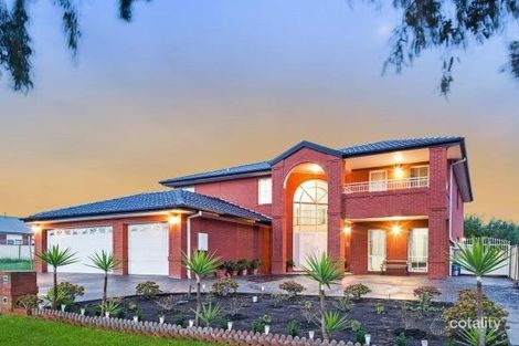 Property photo of 72 Watervale Boulevard Taylors Hill VIC 3037