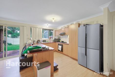 Property photo of 18 Gunn Place St Helens Park NSW 2560