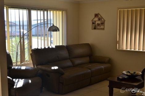 Property photo of 30 Endeavour Way Eli Waters QLD 4655