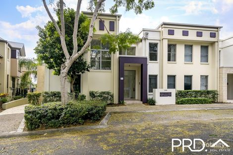 3/3208 Central Pl, Carrara, QLD 4211