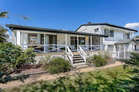 Property photo of 38 Hill Parade Clontarf QLD 4019