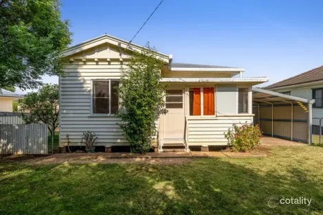 Property photo of 6 Hillside Street Newtown QLD 4350