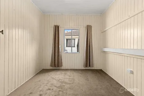 Property photo of 6 Hillside Street Newtown QLD 4350