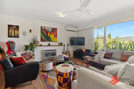 32 Arbuthnot St, Kelmscott, WA 6111