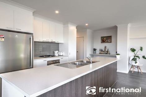 Property photo of 35/23 Atlantic Drive Pakenham VIC 3810