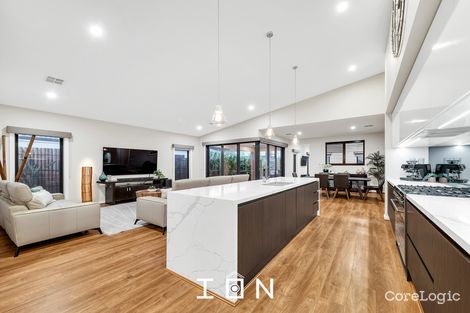 Property photo of 3 Grandstand Crescent Clyde North VIC 3978