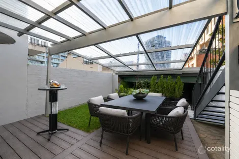 Property photo of 120 Cathedral Street Woolloomooloo NSW 2011