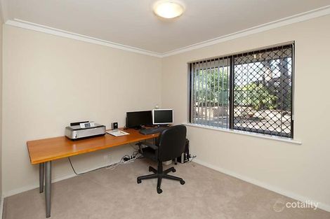 29 Dandaloo Cres, Wanneroo, WA 6065