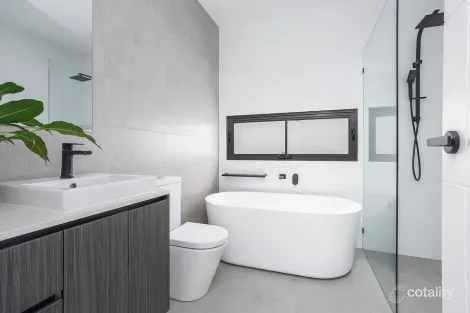 Property photo of 3/8 Blacket Street Heathcote NSW 2233