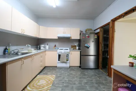 Property photo of 11 Major Street Roma QLD 4455