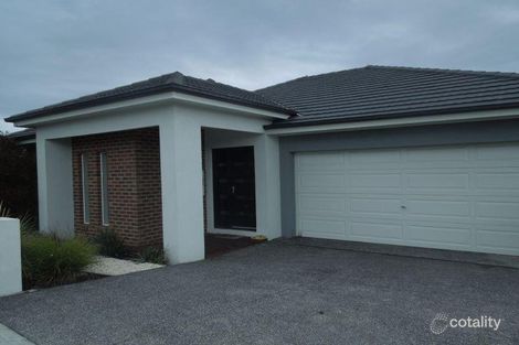 Property photo of 17 Sundial Parade Epping VIC 3076