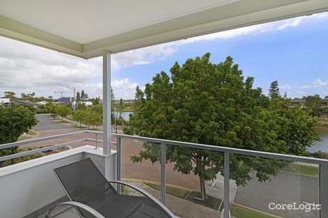 Property photo of 13/31 Port Peyra Crescent Varsity Lakes QLD 4227