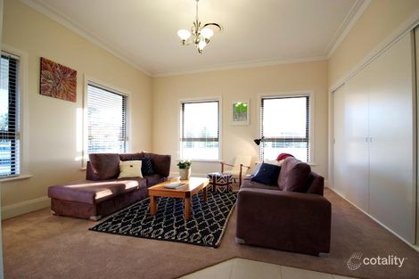 Property photo of 6 Avalon Place Dubbo NSW 2830