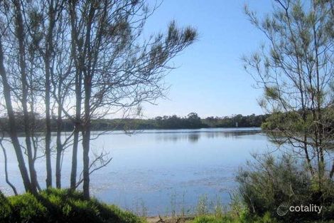 Property photo of 11 Wommin Lake Crescent Fingal Head NSW 2487