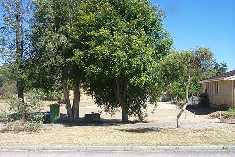 26 Raleigh Rd, Bayswater, WA 6053