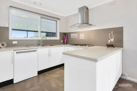 Property photo of 54 Allanfield Crescent Boronia VIC 3155