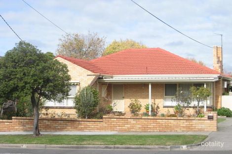 18 Chesterville Dr, Bentleigh East, VIC 3165