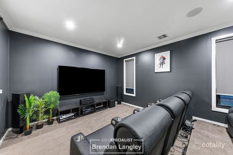 Property photo of 104 Grandvue Boulevard Pakenham VIC 3810