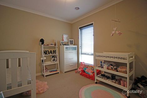 Property photo of 54 Mannavue Boulevard Cranbourne North VIC 3977