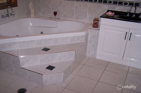 139 Julie Anne Dr, Glendale, QLD 4711